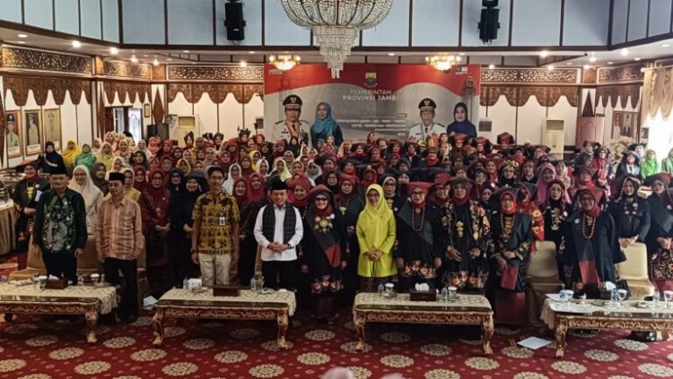 Al Haris di HUT ke-17 Bundo Kanduang: Harap Turut Berkontribusi untuk Jambi/ (foto: Alan/Ampar)