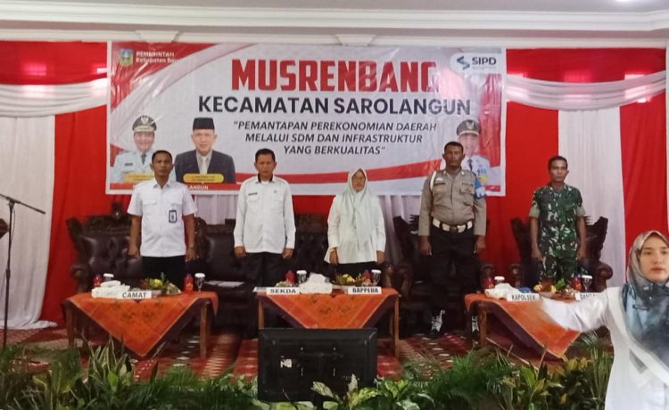 Pj Sekda Sarolangun Buka Musrenbang Terakhir Kecamatan Sarolangun
/(foto: fdn/ampar)