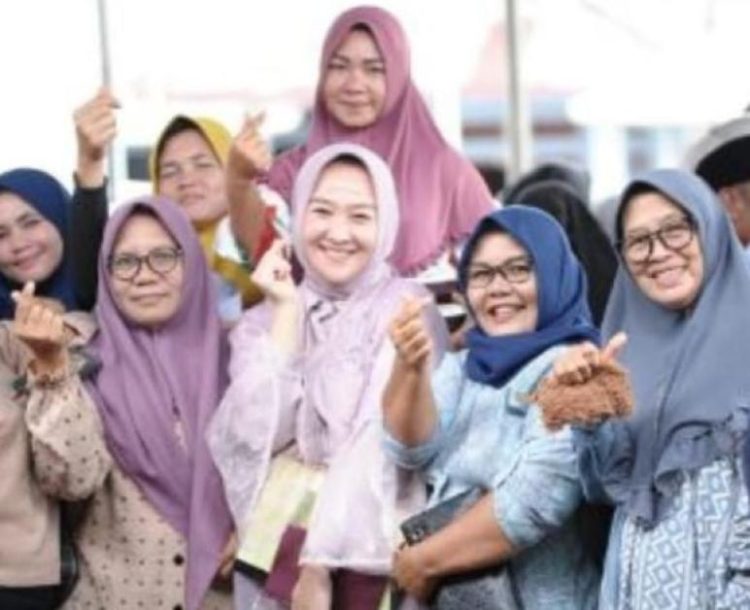 Anggota DPRD Provinsi Bengkulu Ria Oktarina Ingatkan Perempuan Terhadap Bahaya Narkoba/ (Foto: dky/ampar)