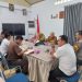 Rapat koordinasi dalam rangka penurunan alat peraga Kampanye (APK) peserta Pemilu tahun 2024/( Foto: Mhd/ampar)