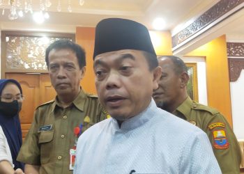Gubernur Jambi Al Haris saat wawancarai awak media/ Foto: melli/Ampar