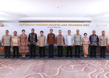 Pertemuan Tahunan Industri Jasa Keuangan (PTIJK) yang digelar di Jakarta, Selasa (20/02/2024) dan dihadiri Presiden RI Joko Widodo./ (foto: Agus)