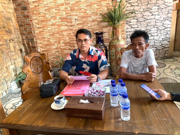 Kuasa Hukum terlapor, Donald Lubis/ (foto: Alan/ampar)