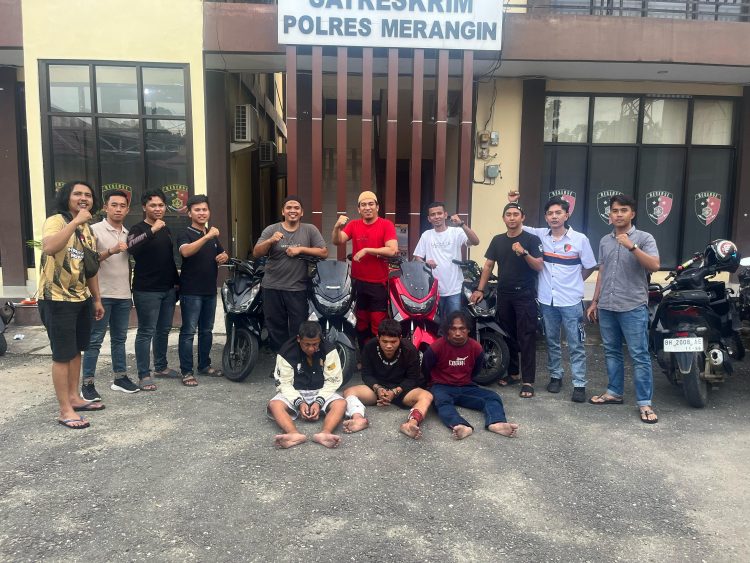 2 Pelaku Curanmor Sudah saat diamankan Polres Merangin/ (foto: Mhd/ampar)
