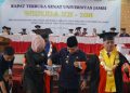 Gubernur Jambi Al Haris menghadiri Rapat Terbuka Senat Universitas Jambi Wisuda Ke-108/ (Foto: Ampar)