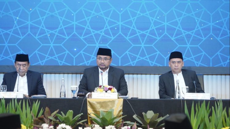 Menag Yaqut memimpin Sidang Isbat 1 Ramadan 1445 H / (foto: dok. humas menag RI)