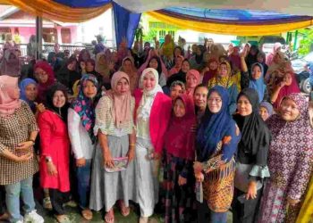 Anggota DPRD Erna Sari Dewi Gelar Kegiatan di Empat Kelurahan Untuk Tampung Aspirasi Masyarakat. (Foto: Dky/Ampar)