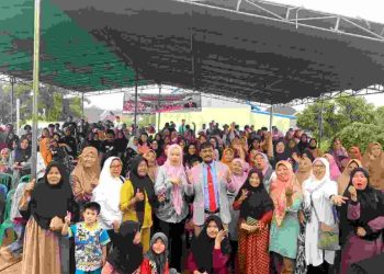 Anggota DPRD Suharto Jaring Aspirasi Terkait Tanah Pemakaman dan Perbaikan Jalan Yang Rusak. (Foto: Dky/Ampar)