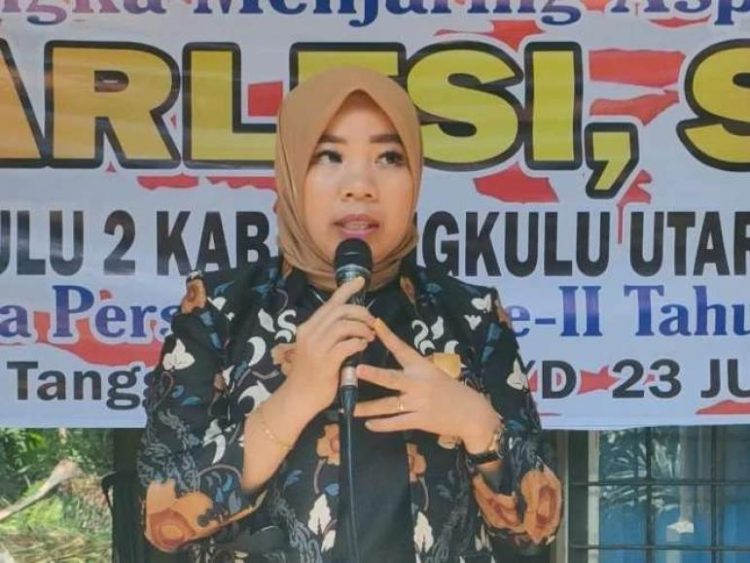 Anggota DPRD Marlesi Minta Pemprov Bengkulu Turut Berperan Aktif Dalam Menjaga Stabilitas Harga Sembako. (Foto: Dky/Ampar)