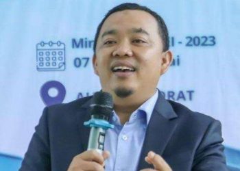 Ketua Komisi I Dempo Xler Sebut E-KTP Saat Ini Merupakan Syarat Administrasi di Berbagai Instansi. (Foto: Dky/Ampar)