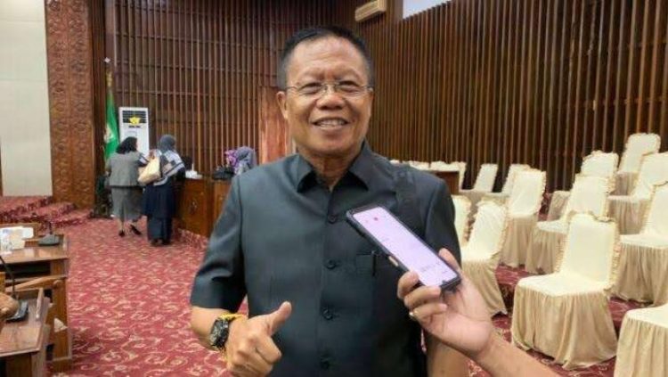 Anggota DPRD Sumardi Ucapkan Terimakasih Kepada Warga Yang Telah Berikan Dukungan. (Foto: Dky/Ampar)