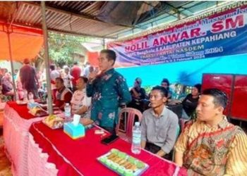 Anggota DPRD Holil Anwar Tampung Aspirasi Warga Keban Agung. (Foto: Dky/Ampar)