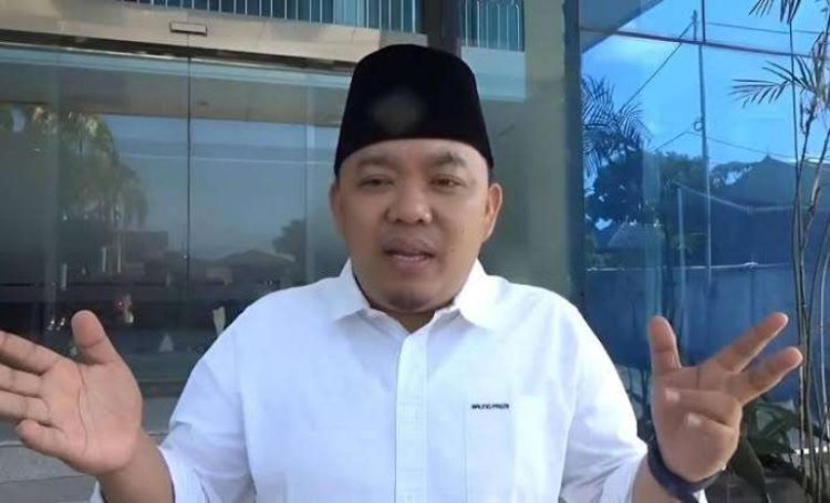 Ketua Komisi I DPRD Dempo Xler Soroti Langkah Pemda Atasi Ancaman Banjir. (Foto: Dky/Ampar)