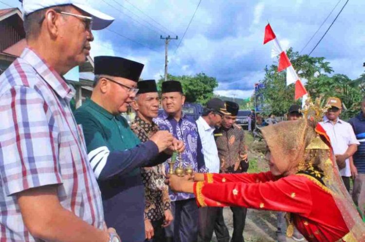 Samsu Amanah Berikan Sambutan Yang Positif Kepada Gubernur Lakukan Kunker di BS. (Foto: Dky/Ampar)