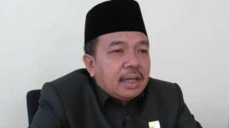 Anggota DPRD Gunadi Yunir Dukung Pernyataan Gubernur Terkait Guru Yang Lolos P3K. (Foto: Dky/Ampar)