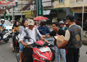 Bikers Soleh Honda Community Tebar Kebaikan di Bulan Ramadhan/ Foto: Ajeng