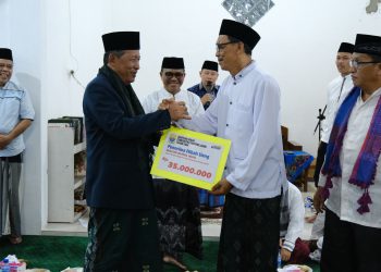 Safari Ramadan di Mestong, Wagub Sani: Pemprov Jambi Akan Terus Bantu Lembaga Pendidikan Islam/ Foto: Ampar