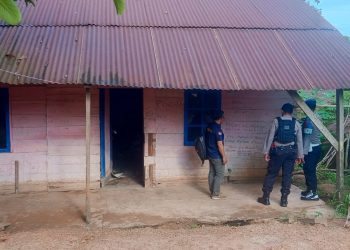 Polisi Gerebek Sebuah Rumah di Jalan Lingkar Barat/ Foto: mhd-ampar