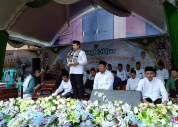 Gubernur Jambi Al Haris hadir tengah ribuan keluarga besar Kuamang Kuning pada acara Tabligh Akbar Ikatan Muslim Kuamang Kuning (IMKK) ke-223 (Foto: Min-ampar)