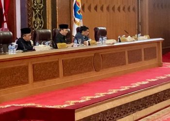 DPRD Jambi bersama Pemprov Setujui Tujuh Perda/ Foto: hadian