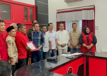 Usai PKS, Petahana Al Haris Ambil Formulir Pendaftaran ke PDI-P/ Foto: Ampar