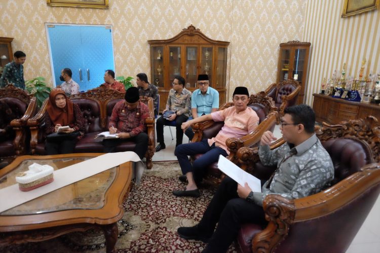 Pj Bupati Muaro Jambi Terima Kunjungan BPK RI  04 Apr 2024