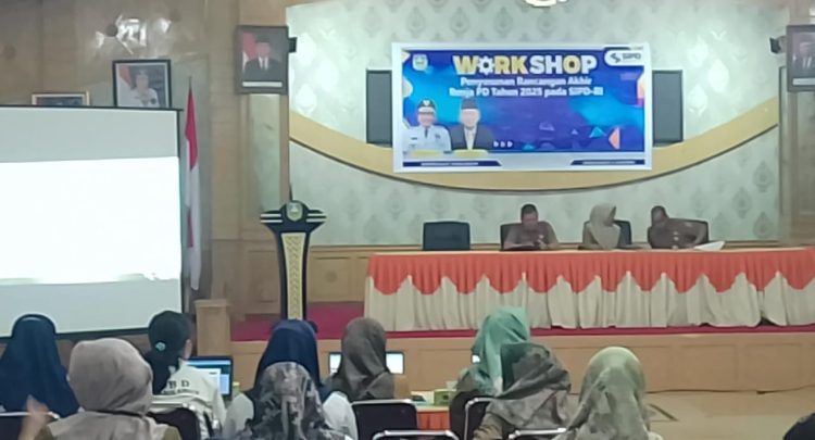 Bappeda Sarolangun Gelar Workshop Penyusunan Rancangan Akhir Renja PD Tahun 2025 pada SIPD-RI/ foto: fdn/ampar