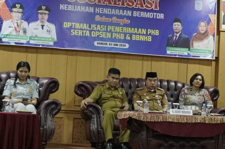 Pj Bupati Merangin Buka Sosialisasi Kebijakan Kendaraan Bermotor  /Foto: istimewa