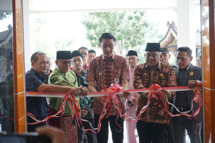 Pj Bupati Bachyuni Meresmikan Mal Pelayanan Publik Terpadu 03 Mei 2024