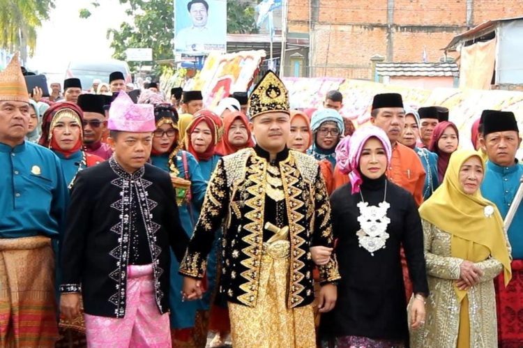 Resepsi Putra Gubernur Jambi Pakai Adat 'Ulo Anta' Dihadiri 5.500 Undangan  /Foto:teguh
