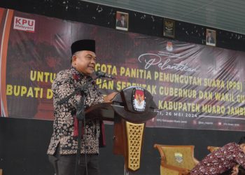 Sekda Budhi Hartono Menghadiri Pelantikan Anggota PPS 26 Mei 2024