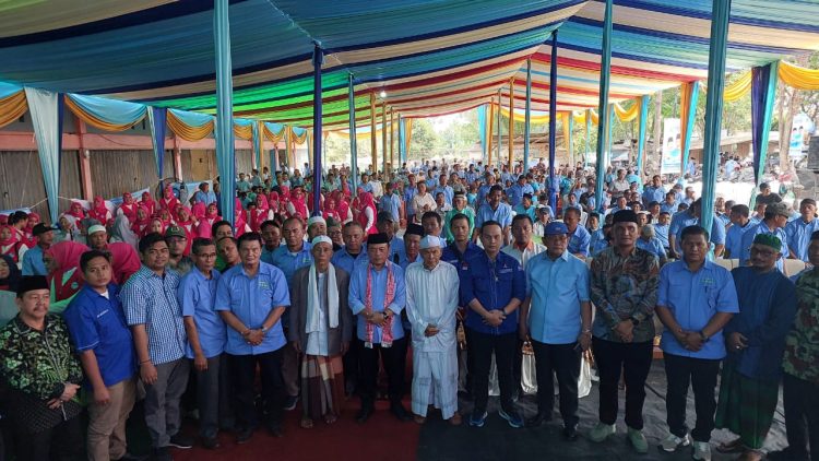 Sarolangun Kabupaten Pertama Pelantikan Tim Pemenangan Haris-Sani, Turut Dihadiri Cabup dan Cawabup