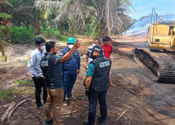 Polisi Usut Stockoile Batubara PT BBI Terbakar di Sungai Gelam/ Foto/ Mhd/ ampar