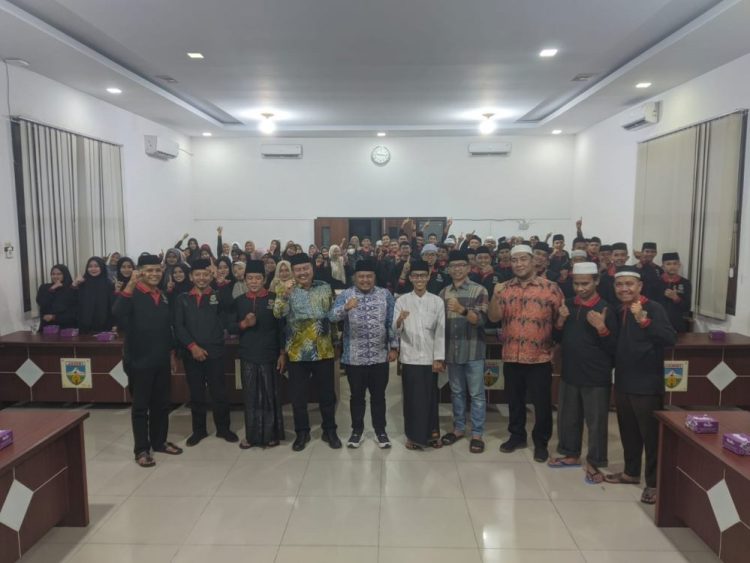 Wabup Robby Lepas Khafiah Tanjab Timur Mengikuti MTQ Ke 53 Tingkat Provinsi Jambi di Kerinci Tahun 2024