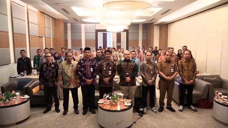 PJ Bupati Muaro Jambi Menghadiri Bimtek Kepegawaian OPD