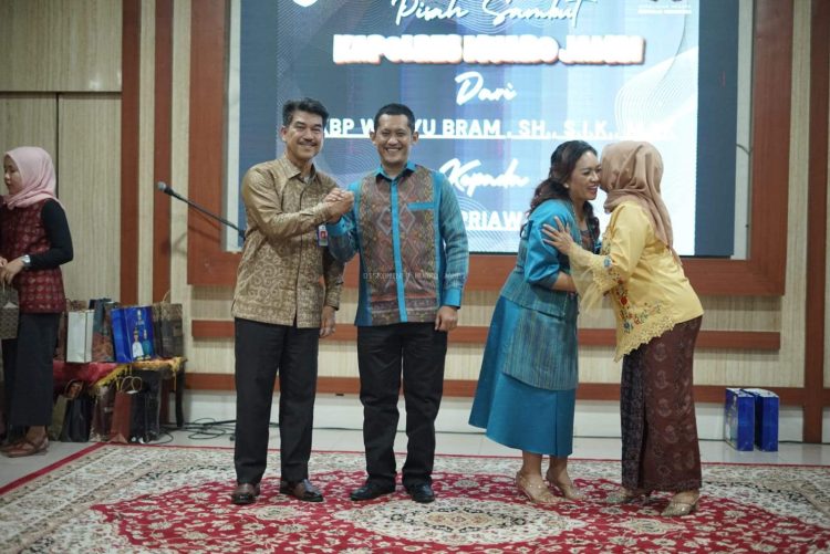 Pj Bupati Muaro Jambi Menghadiri Pisah Sambut Kapolres 