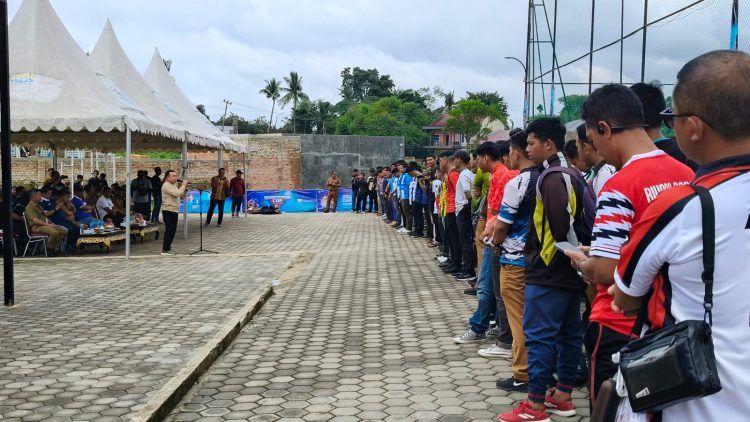 Al Haris Buka Pertandingan Mini Soccer Gubernur Cup 2025