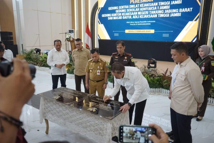 Pemkab Muaro Jambi Hadiri Peresmian Gedung Diklat Kejaksaan Tinggi Provinsi Jambi/foto/adv