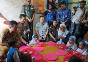 Launching MBG di Jambi, Al Haris Pastikan Proses Lancar dan Menu Sehat untuk Anak/foto/adv: Diskominfo Provinsi Jambi