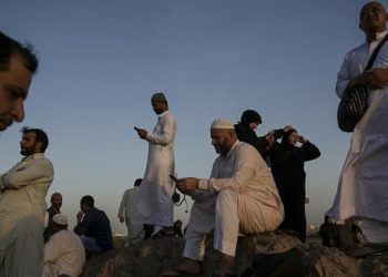 Muslim di sejumlah negara termasuk Indonesia memiliki tradisi ibadah merayakan malam Nisfu Syaban yang istimewa dan dinanti-nanti/foto/ antara/sigid kurniawan