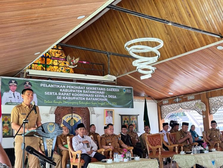 Bupati Batang Hari Lantik Mula P Rambe Jabat Sekda 