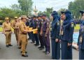 Gubernur Jambi Al Haris menyerahkan 625 Surat Keputusana (SK) Pegawai TIdak Tetap (PTT) dilingkup Dinas Pekerjaan Umum dan Perumahan Rakyat (PUPR) Provinsi Jambi/ foto: Istimewa