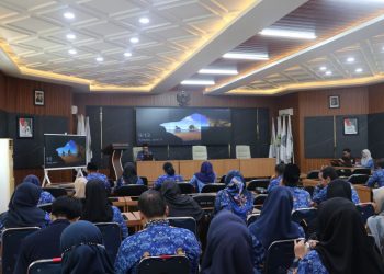 Inspektorat Provinsi Jambi menggelar Sosialisasi Peningkatan Pemahaman Antikorupsi yang diwakili oleh 2 orang perwakilan setiap OPD di Provinsi Jambi, selama dua hari 17-17 Juni 2025.  Langkah ini menjadi konsistensi inspektorat dalam meningkatan kapasitas Aparatur Sipil Negara (ASN) dilingkungan Pemprov Jambi atas pemahaman Antikorupsi/ Foto: Arief M