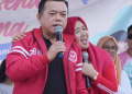 Gubernur Jambi Al Haris dan Isteri Hj Hesnidar Haris/ foto: istimewa