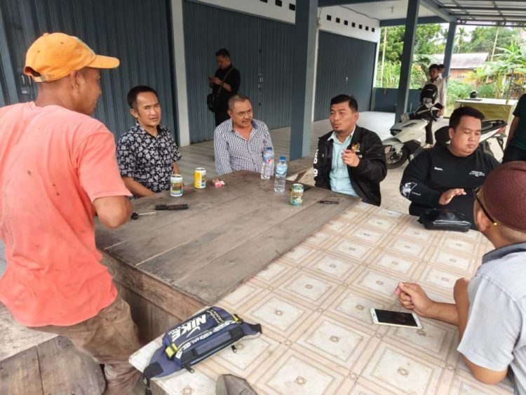 Anggota Komisi XII DPR RI Rocky Candra Serap Keluhan Warga Tanjab Barat Soal Pipa Gas PT JadStone