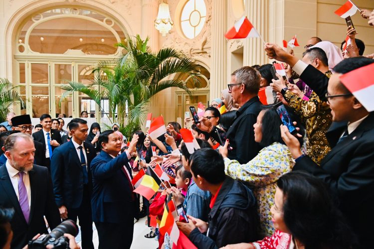 Presiden Prabowo Sapa Diaspora Indonesia di Brussel dalam Suasana Hangat dan Penuh Harapan
