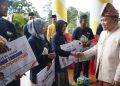 Kado HUT ke-26 Tanjab Timur, Al Haris Serahkan Bantuan Bedah Rumah Senilai Rp 1 Miliar lebih 