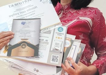 Novita sari yahya - Penulis dan peneliti