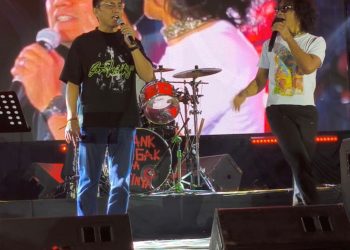 Strategy Cooling System Rawat kamtimbas, Kapolda Jambi satu panggung dengan Slank Menghibur Masyarakat