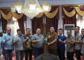 Bupati Merangin, M Syukur, menerima kunjungan kerja Bupati Bengkulu Selatan, Rifai Tajudin, pada Minggu (02/11) di Rumah Dinas Bupati.